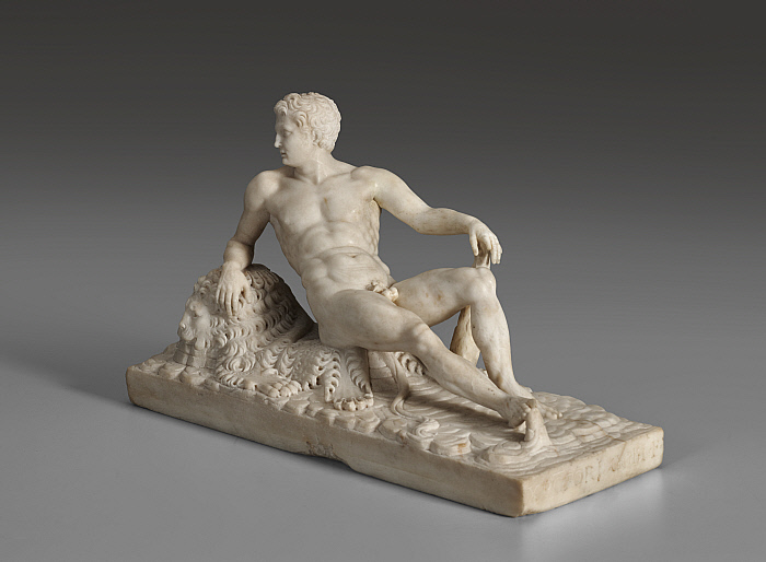 Hercules Resting Slider Image 3